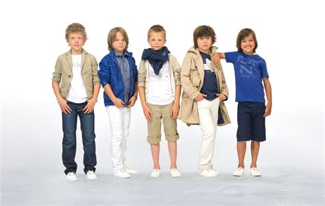 burberry taglia ii da bambino collezione primavera estate|Abbigliamento per bambino di Burberry Kids .